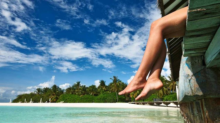 NATURIST TRAVEL August 2024 - Issue 77